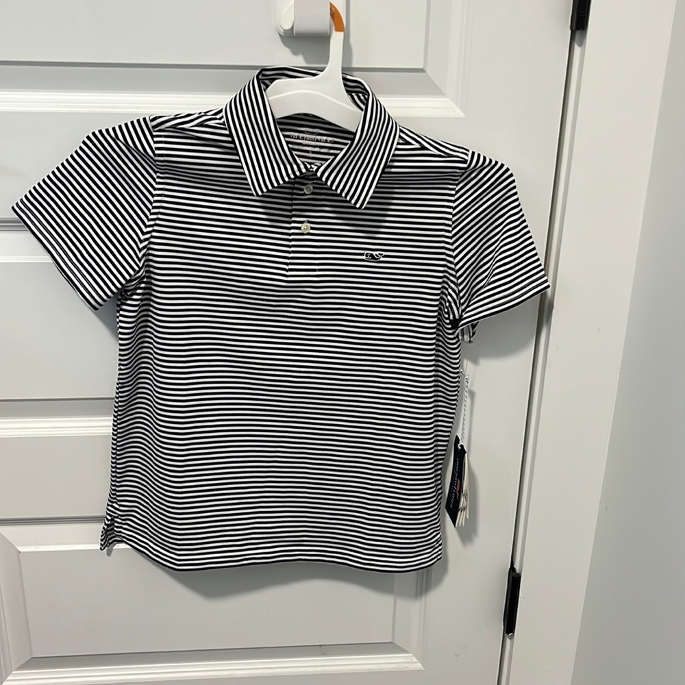 Vineyard Vines Youth Boys Small shirt